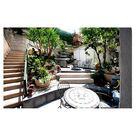 Boutique Apartment "Facing The Sea" Haifa Exterior foto